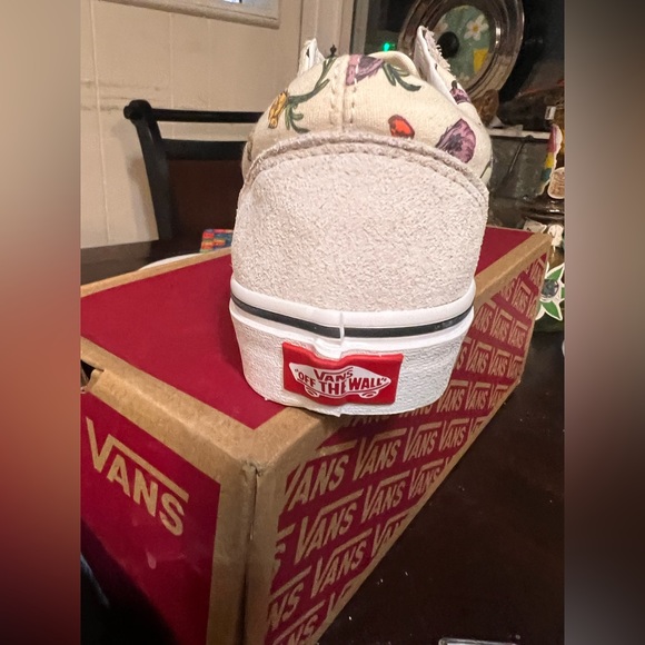 Old Skool Poppy Floral Cream Vans - Picture 2 of 4